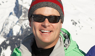 Elmas Celik (Geschäftsleitung)